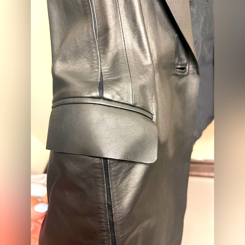 Lafayette New York 148 size 16 or Lace & Leather Jacket, lined. - Picture 5 of 6